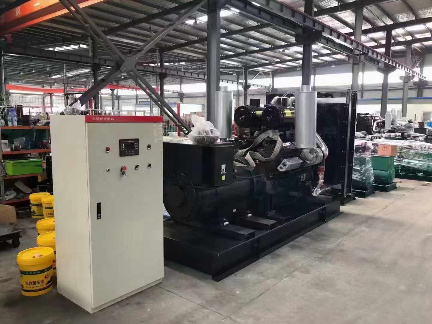 黔西柴油发电机运行时的噪音和振动水平如何?