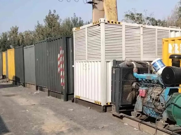 黔西200KW柴油发电机机组每小时油耗是多少?
